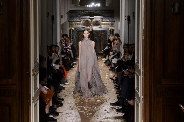 Haute Couture S/S ’16: τα παραμυθένια φορέματα του Valentino